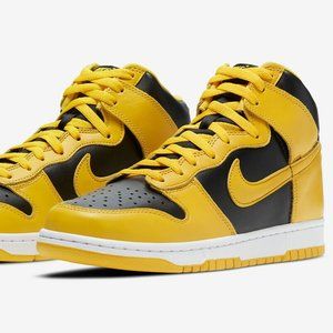 AUTHENTIC NIKE DUNK HIGH SP Black Varsity Maize Wu Tang